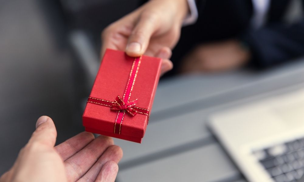 The Best Gifts To Show Employee Appreciation